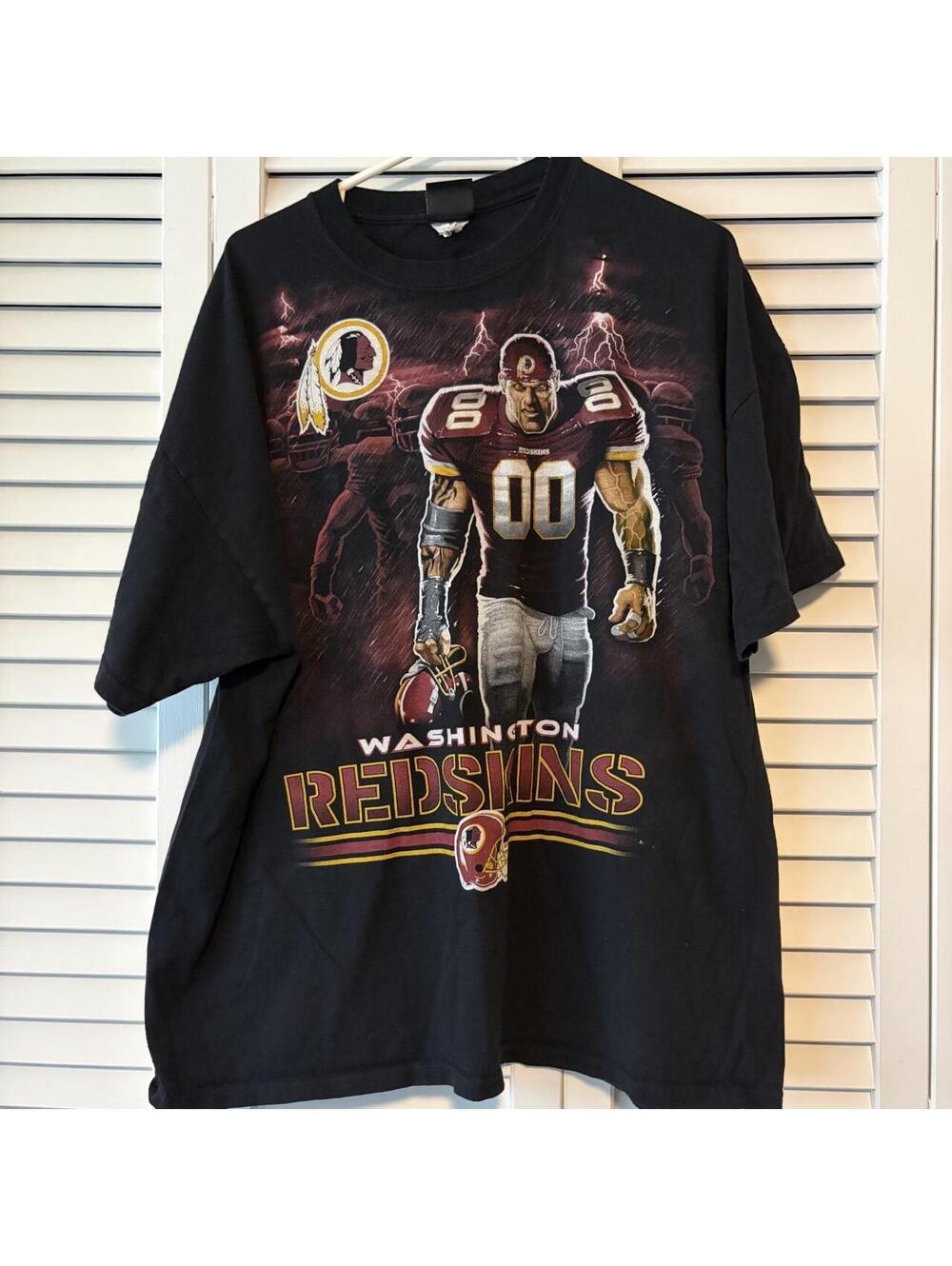 Vintage NfL Washington Redskins Men's Black T shirt